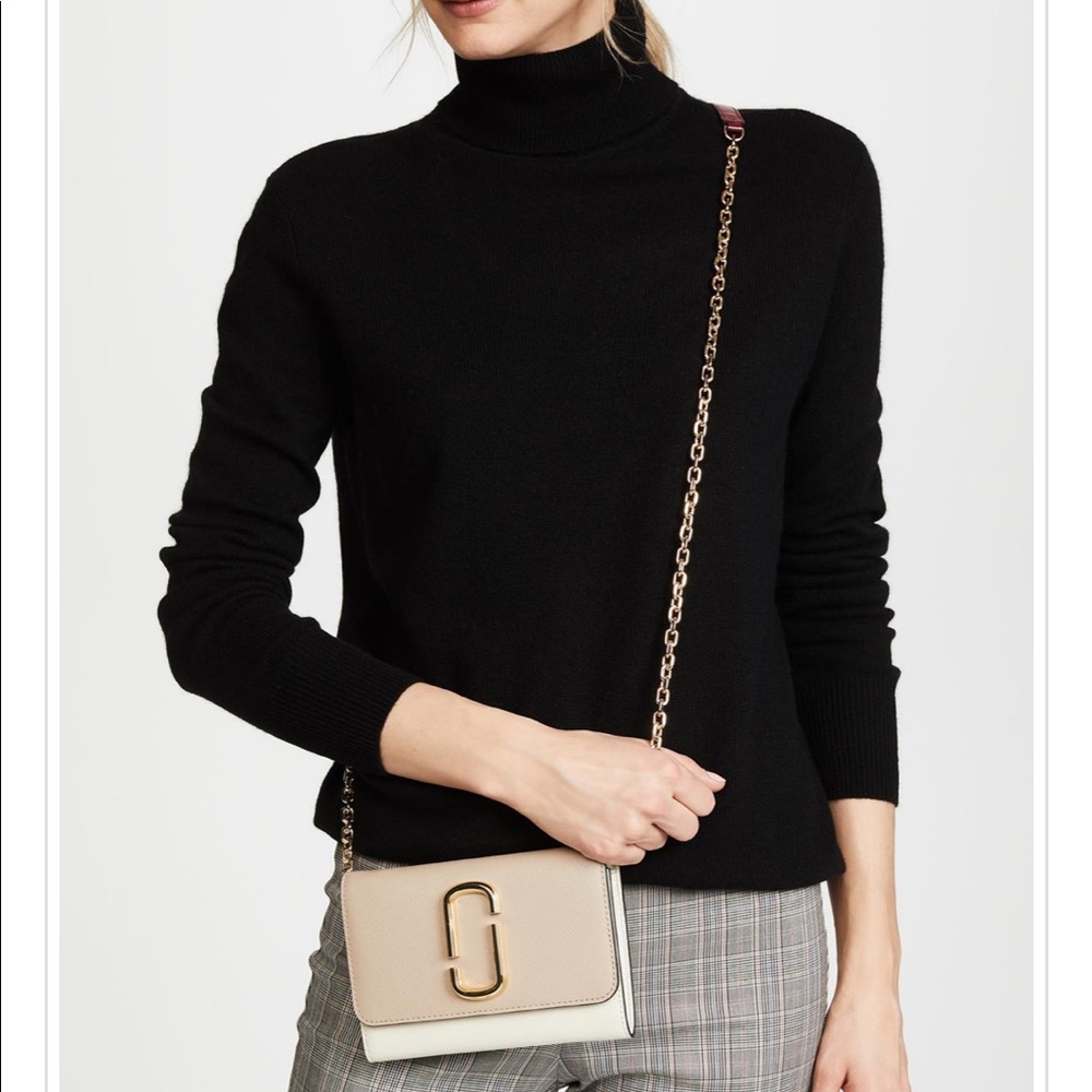 Marc jacobs snapshot wallet on chain